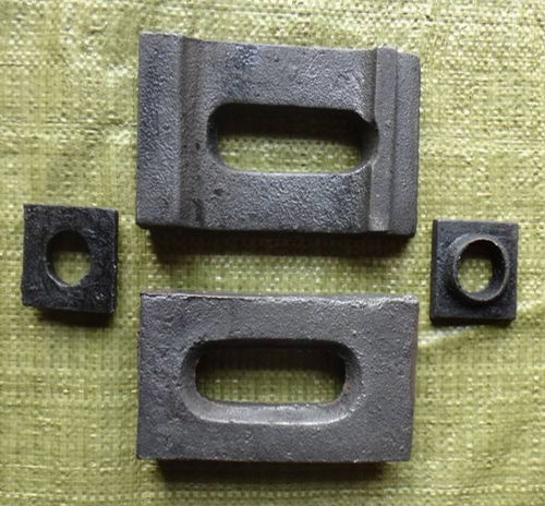 焊接軌道壓板長(zhǎng)期供應(yīng) 絕緣軌道壓板量大優(yōu)惠 寶坤工礦配件