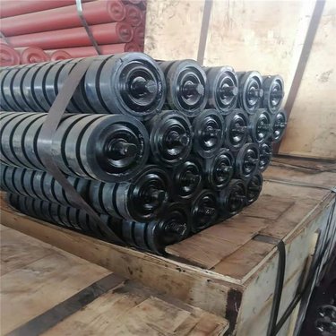 工礦配件中的關(guān)鍵角色 托輥生產(chǎn)廠的重要性與技術(shù)創(chuàng)新